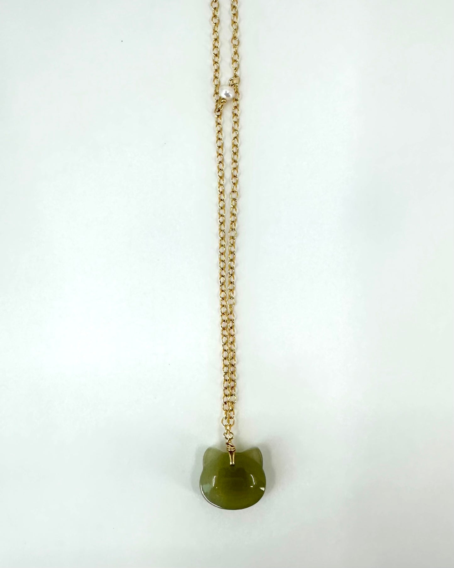 GRACE JADE CAT AND PEARL NECKLACE
