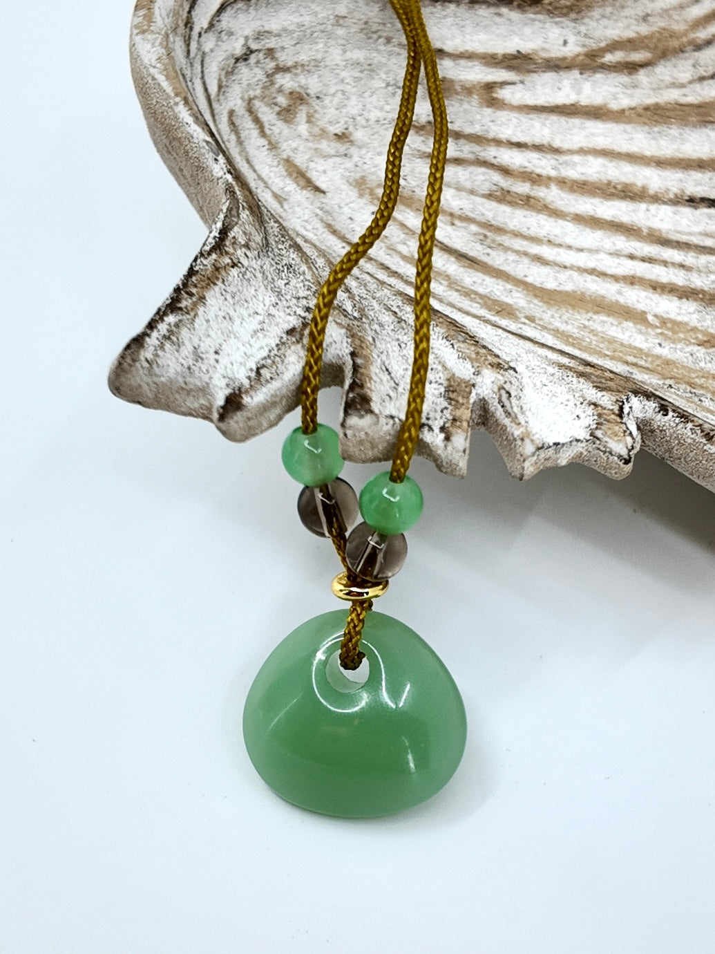 TALLY JADE MONEY BAG NECKLACE
