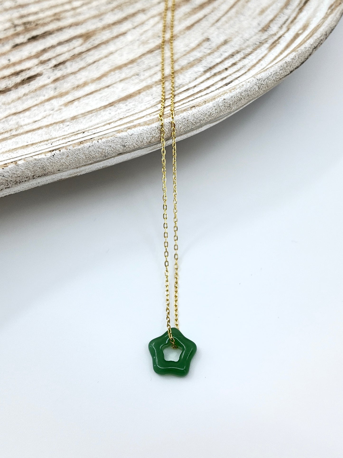 NORA JADE FLOWER NECKLACE