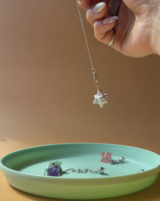 TORI WHITE TURQUOISE PENDULUM